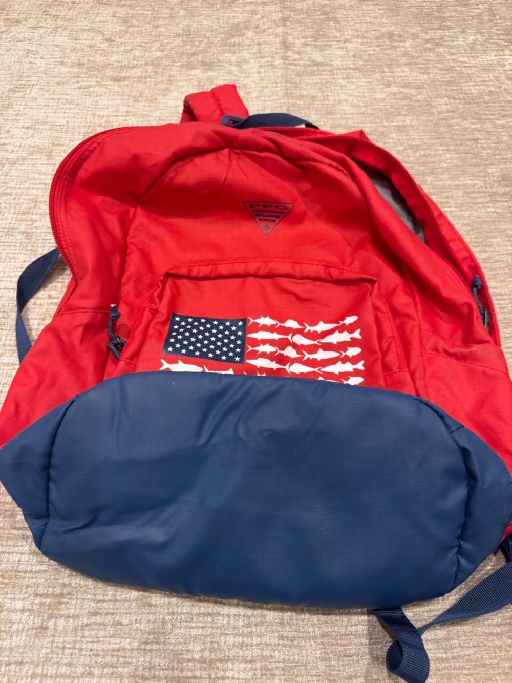Columbia PFG Men's Red & Navy Backpack with flag - Picture 5 of 5